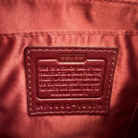 Purse - Picture 2 of 2